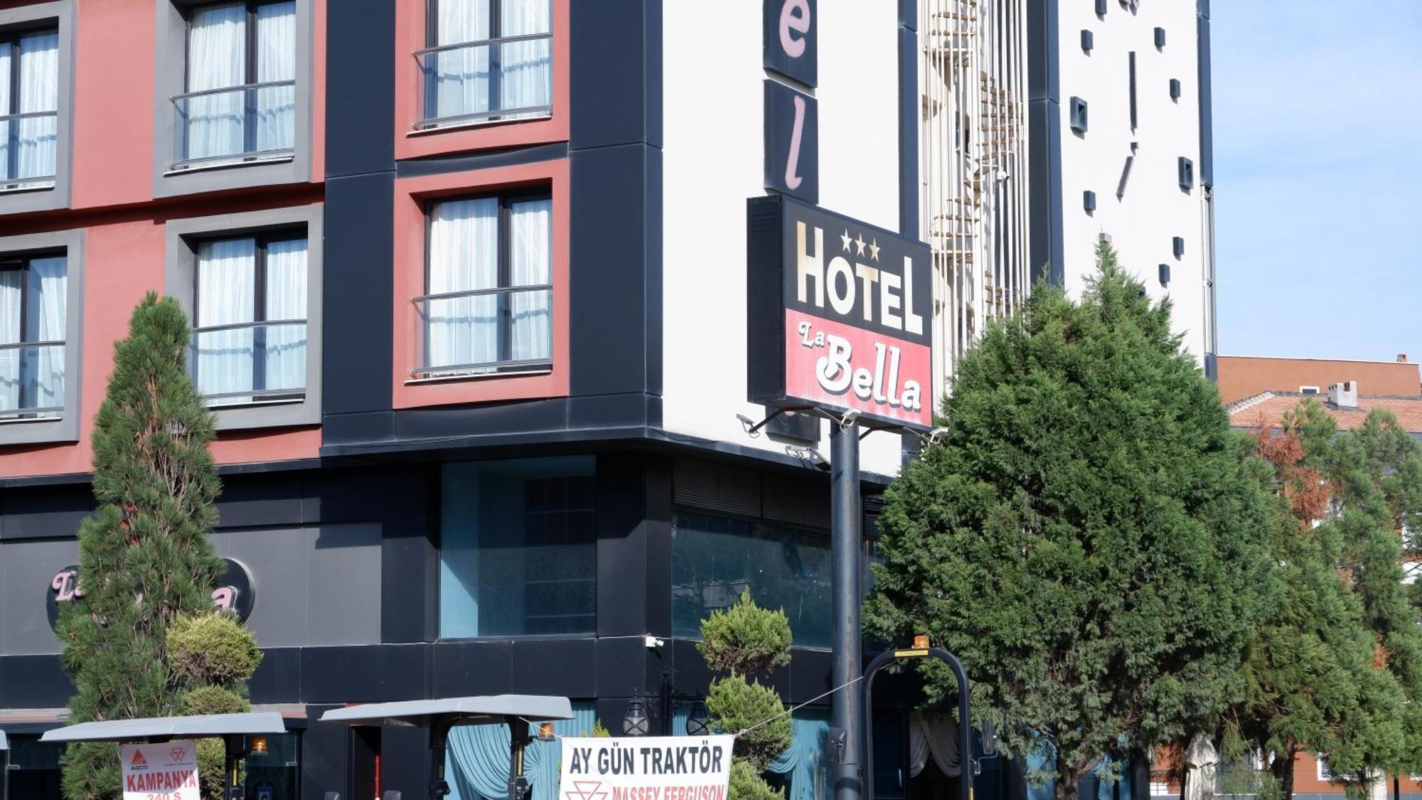 Hotel La Bella Soma Bagian luar foto