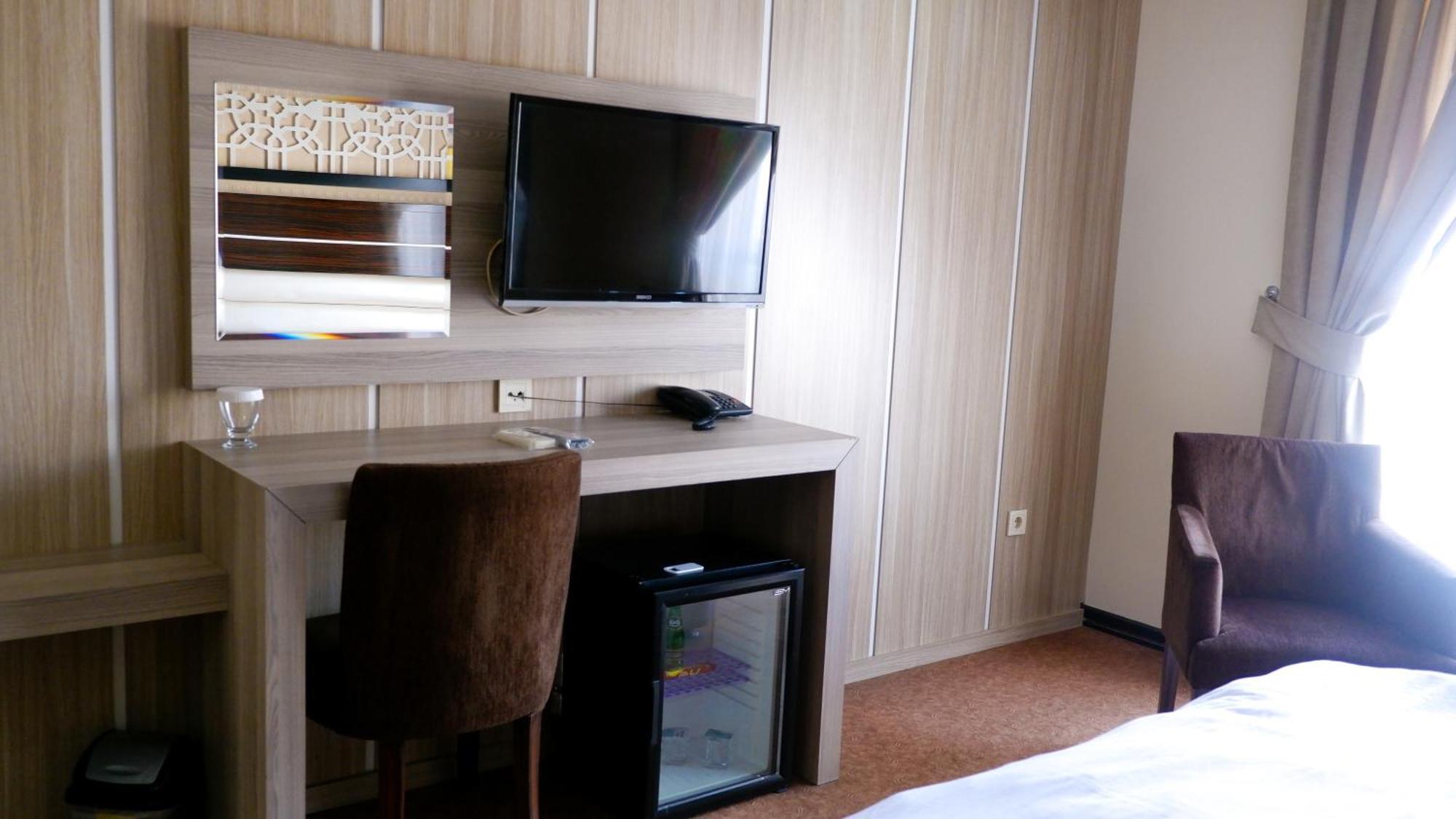 Hotel La Bella Soma Bagian luar foto